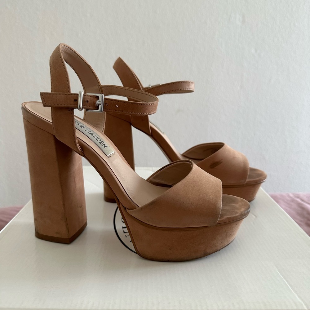 Nude Steve Madden Heels